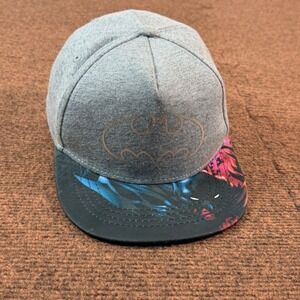 A+ DC Comics Batman Kids Snapback Hat Gray Heather Graphic Brim Baseball Cap